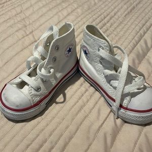Toddler Converse Size 5